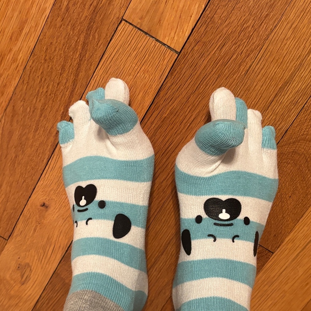 Striped Toe Socks with Cartoon Design - Picture 4 of 4